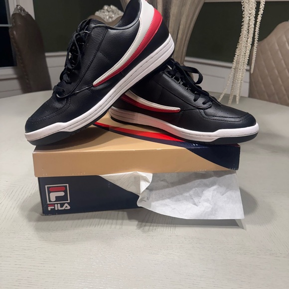 Fila Men's Sneakers in Black with Red and White Highlights - Picture 1 of 3